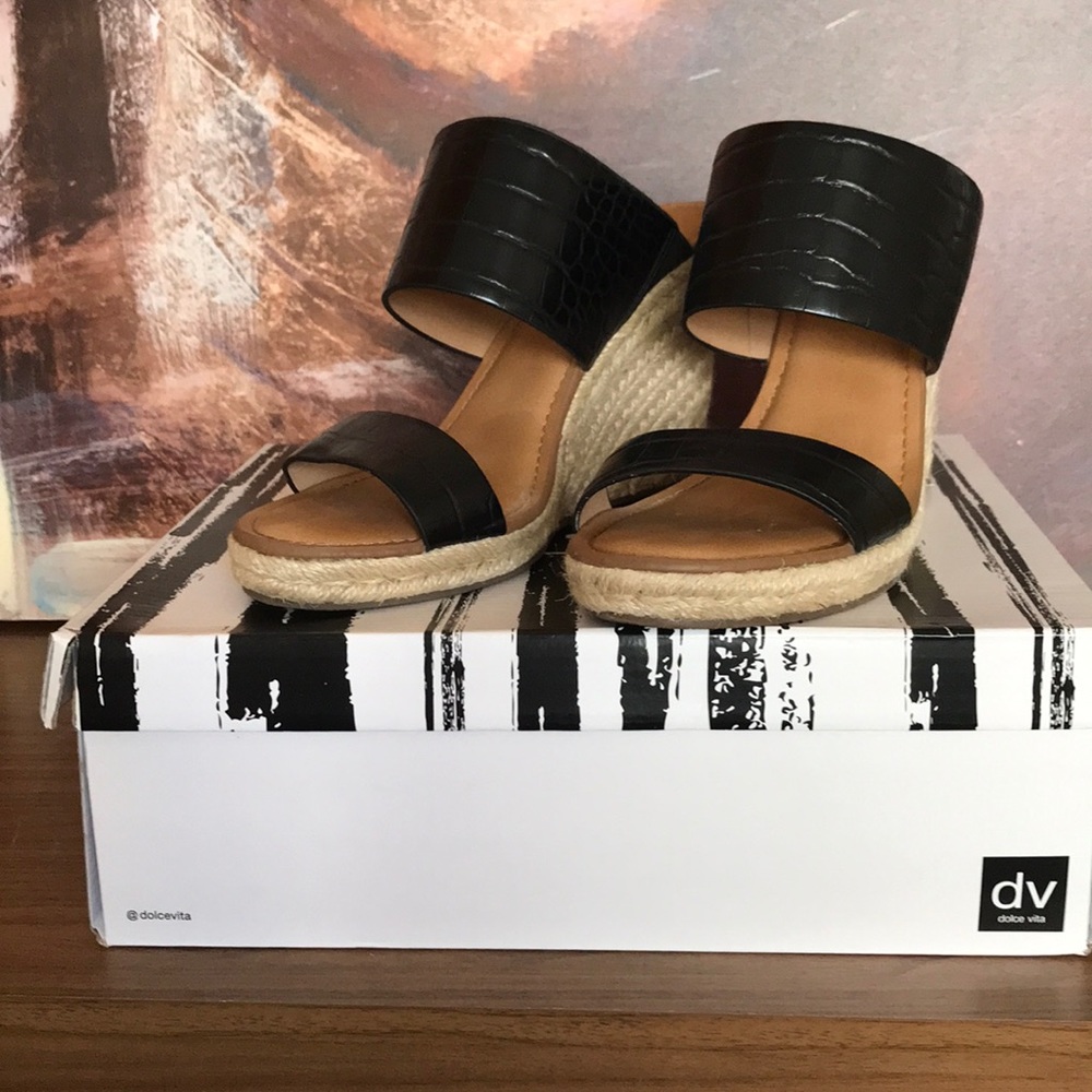 Ladies shoes